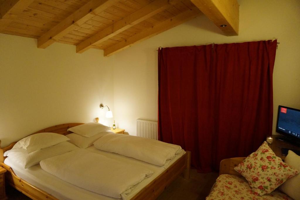 Haus Senoner Bed & Breakfast Kitzbuhel Phòng bức ảnh